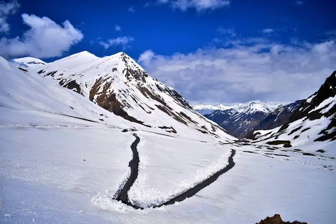Baralacha La pass, Passes in Ladakh